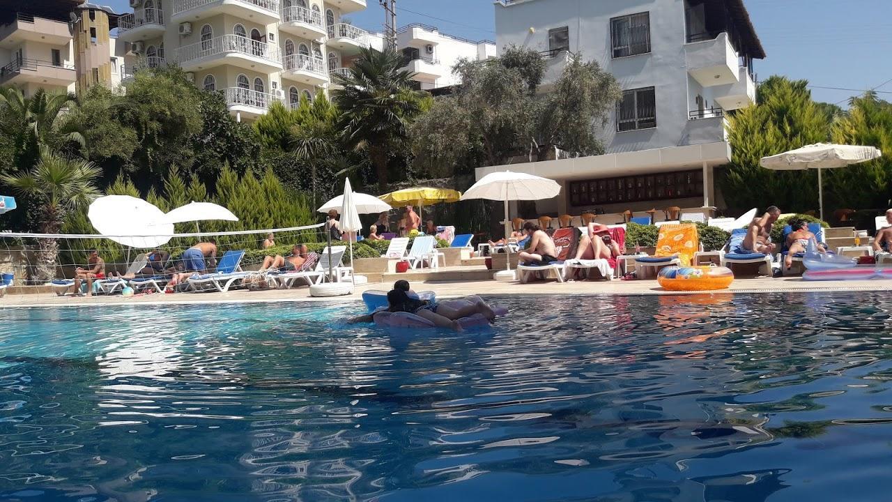Tuntas Family Suites Kusadası Exterior foto