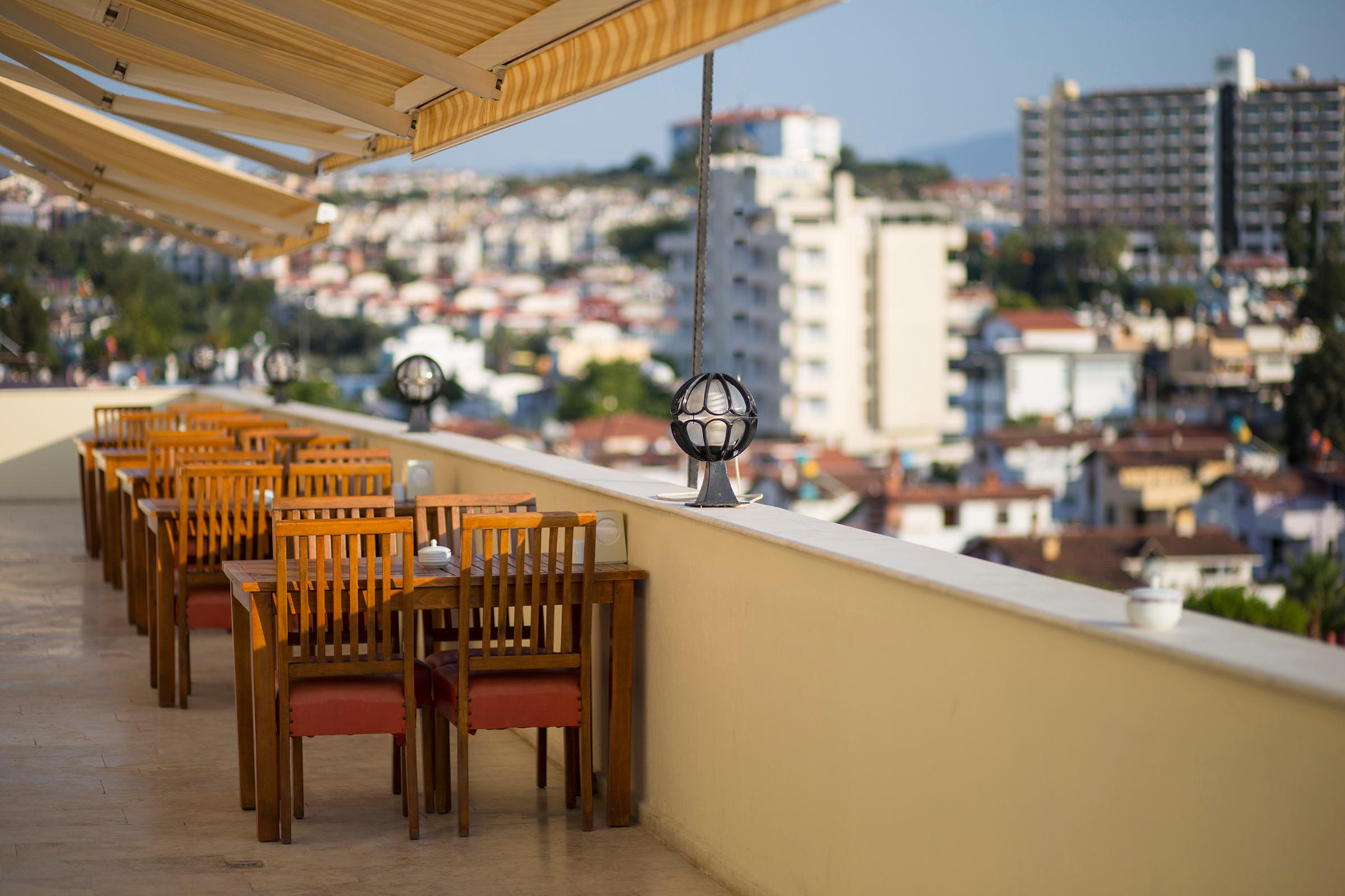 Tuntas Family Suites Kusadası Exterior foto