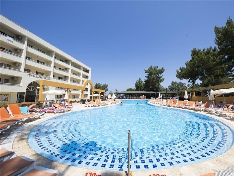 Tuntas Family Suites Kusadası Exterior foto